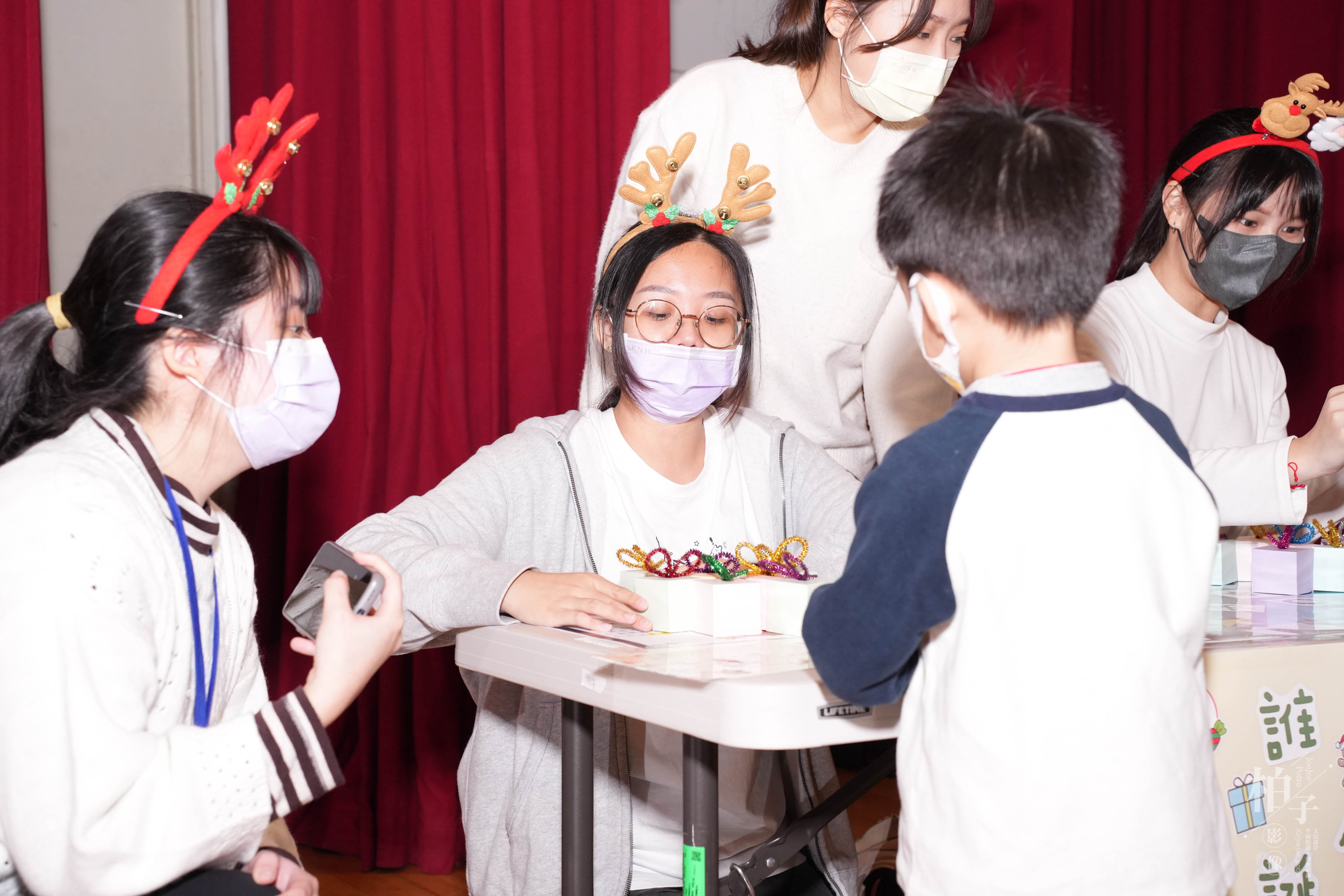 1111二技畢展