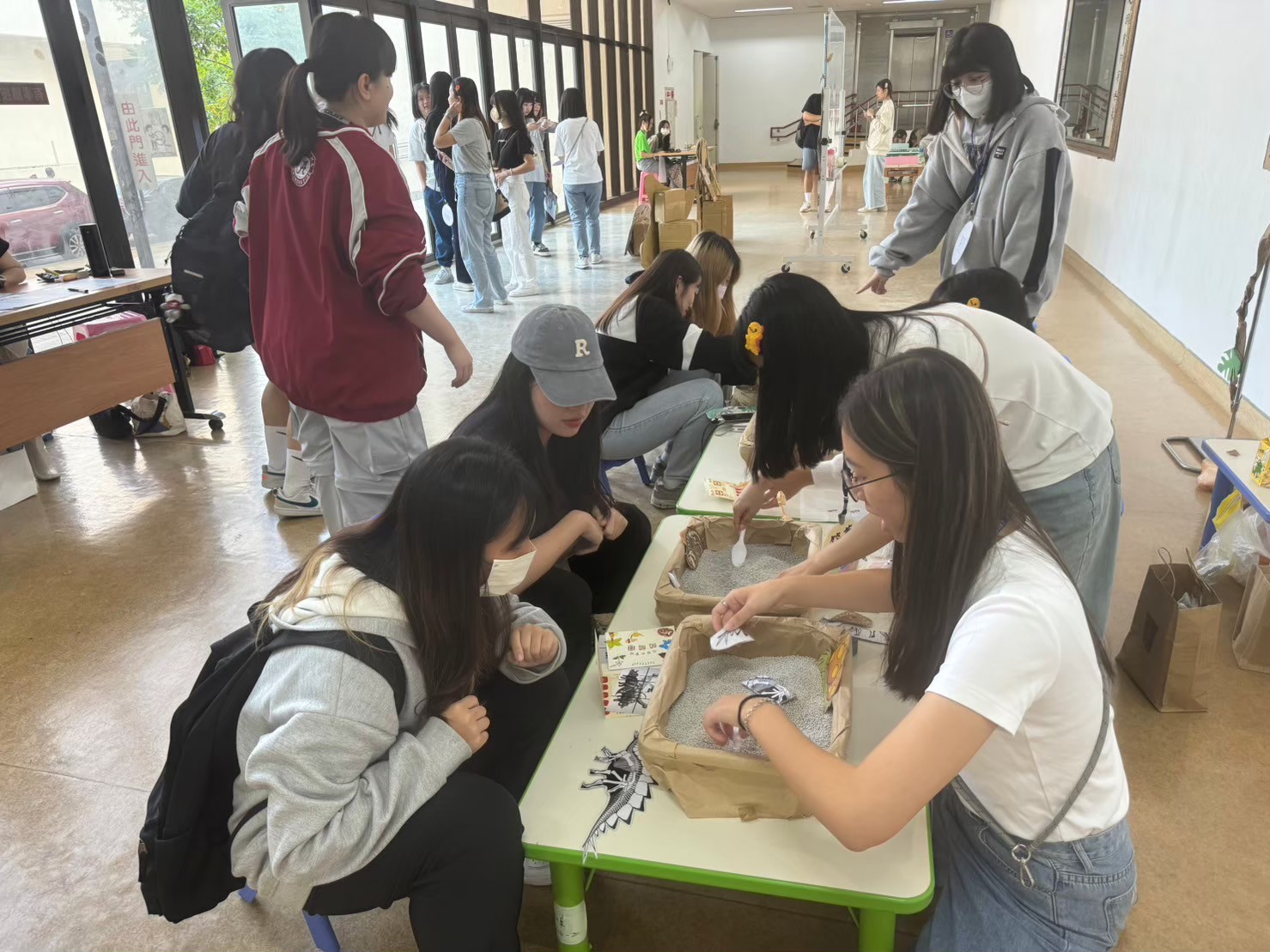 1122二技畢展
